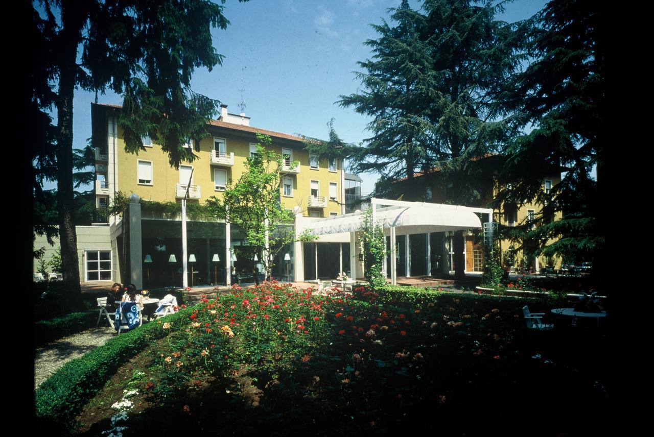 Hotel Delle Rose Terme & Wellnesspa Monticelli Terme Eksteriør bilde